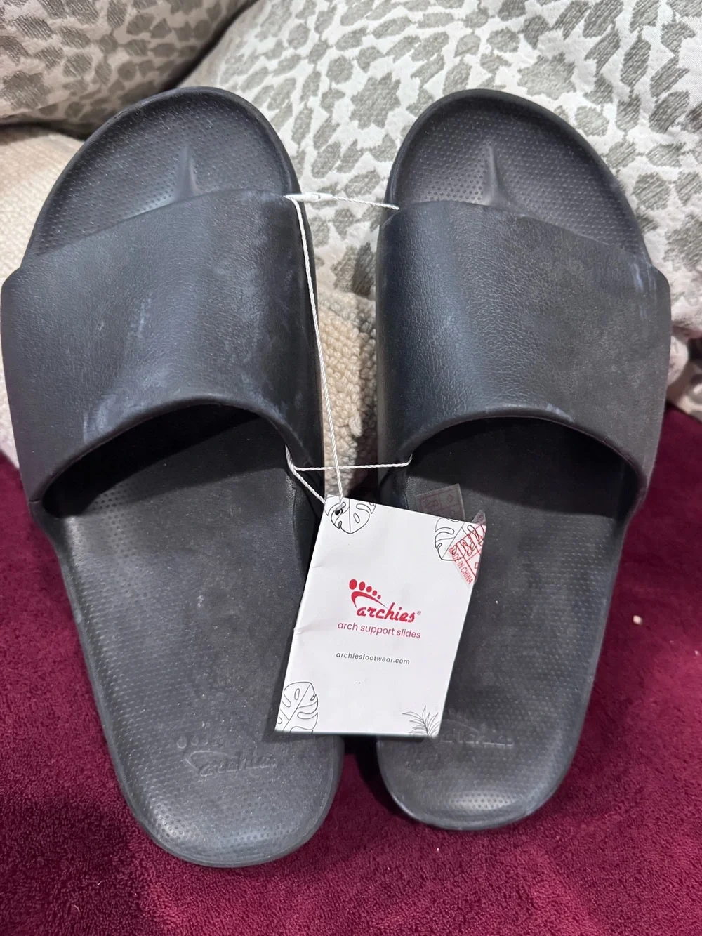 Archies Unisex Black Arch Support Slides